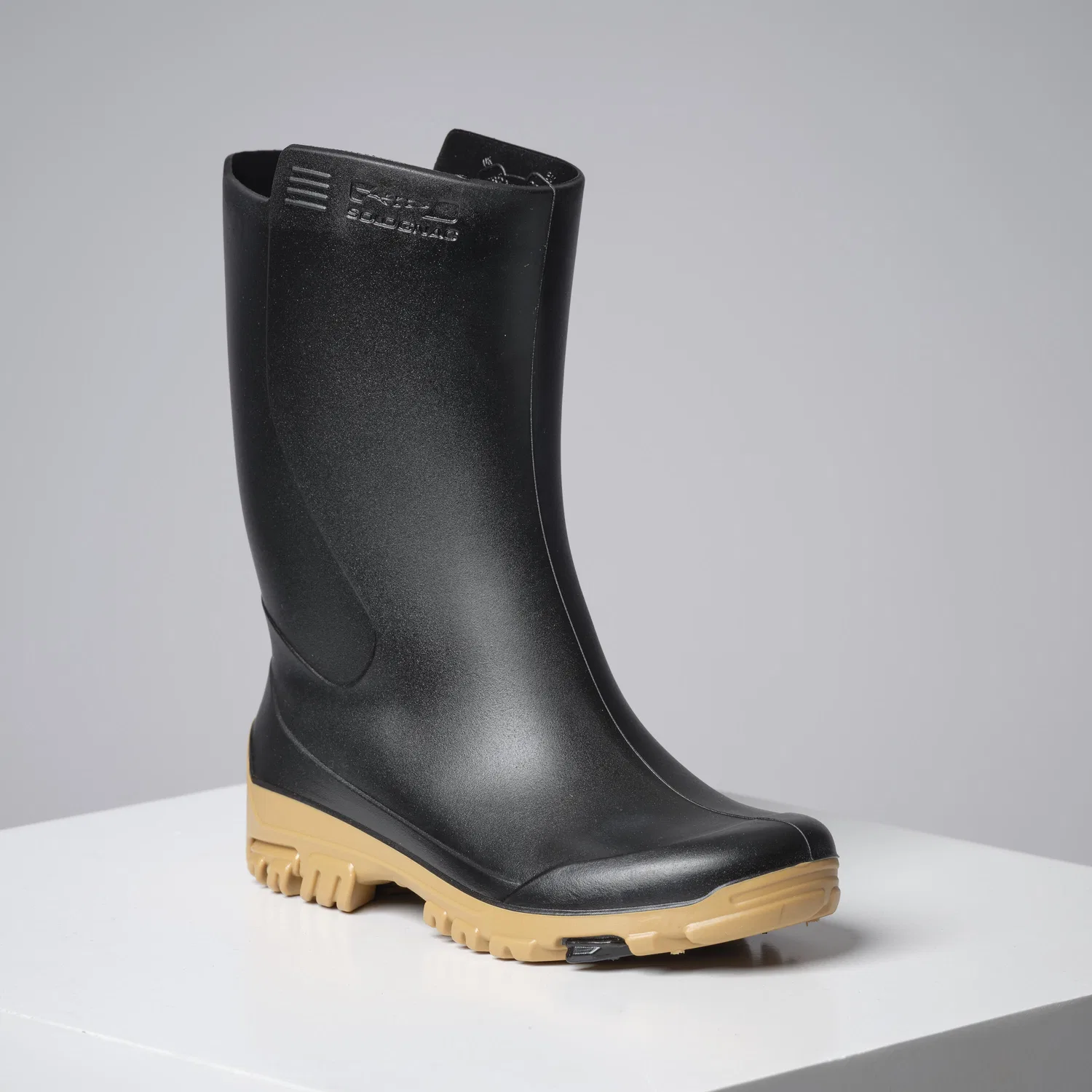 Детские резиновые сапоги Gummistiefel 100 Solognac, Rauchschwarz Ockerbeige — фото 2