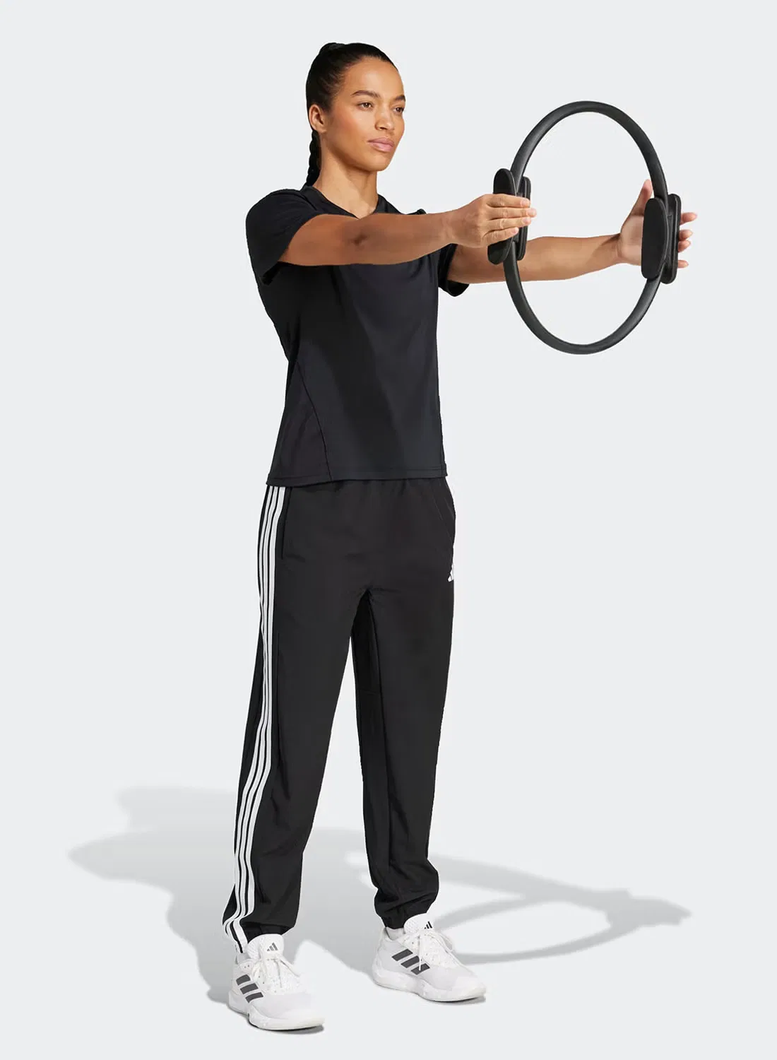Брюки спортивные с зауженным кроем We 3s woven pt Adidas, черный — фото 4