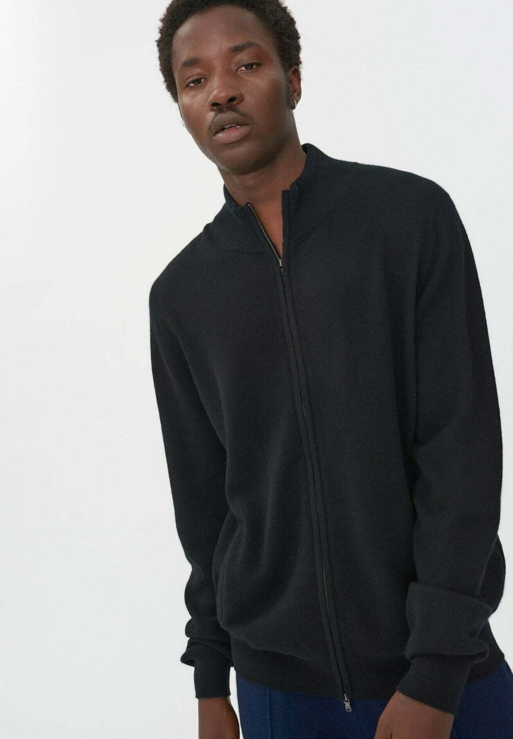 

Кардиган GOBI Cashmere, цвет black