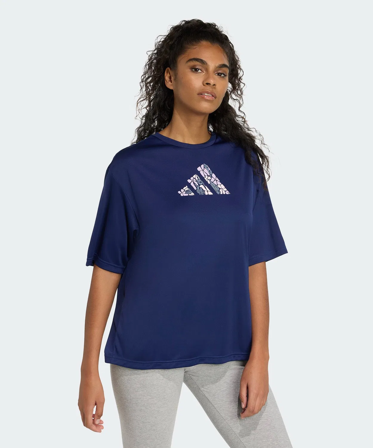 Женская футболка оверсайз с графическим принтом Soft Side Graphic Tee Adidas, Blue — фото 3