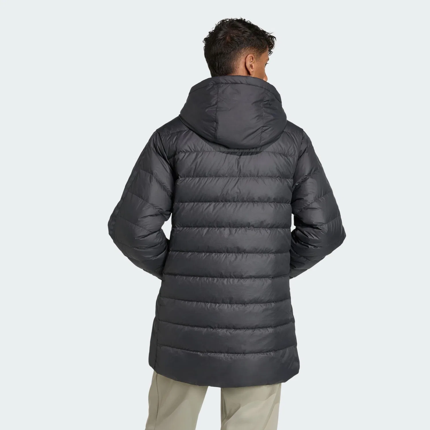 Мужская утепленная парка с капюшоном CLIMAWARM 3-Streifen Light Daunenparka Adidas, Schwarz — фото 3