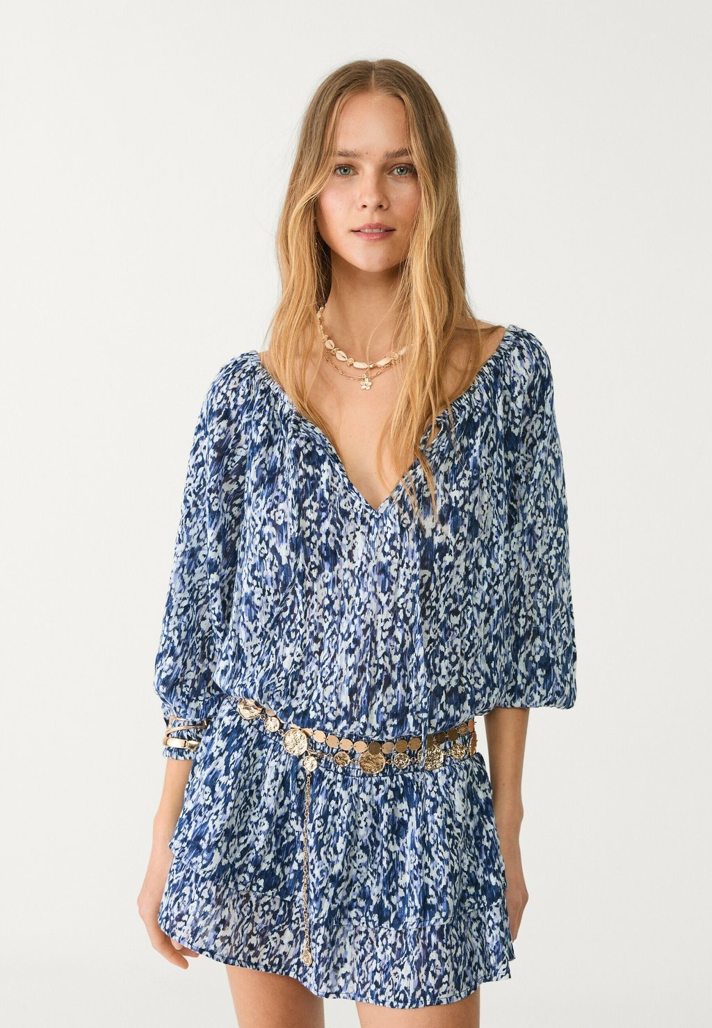 

Повседневное платье FLOWING PRINTED Stradivarius, светло-голубой