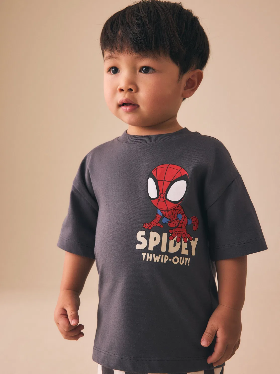 Комплект из футболки и шорт, Spider-Man Next, угольно-серый — фото 2
