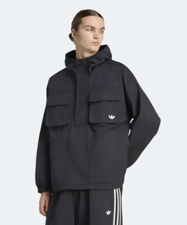 Adidas Пуховик Адидас, черный