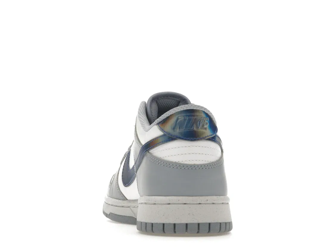 Детские кроссовки с иридесцентными элементами Nike Dunk Low Next Nature, Blue Whisper/Hyper Royal/Green Abyss/White — фото 4