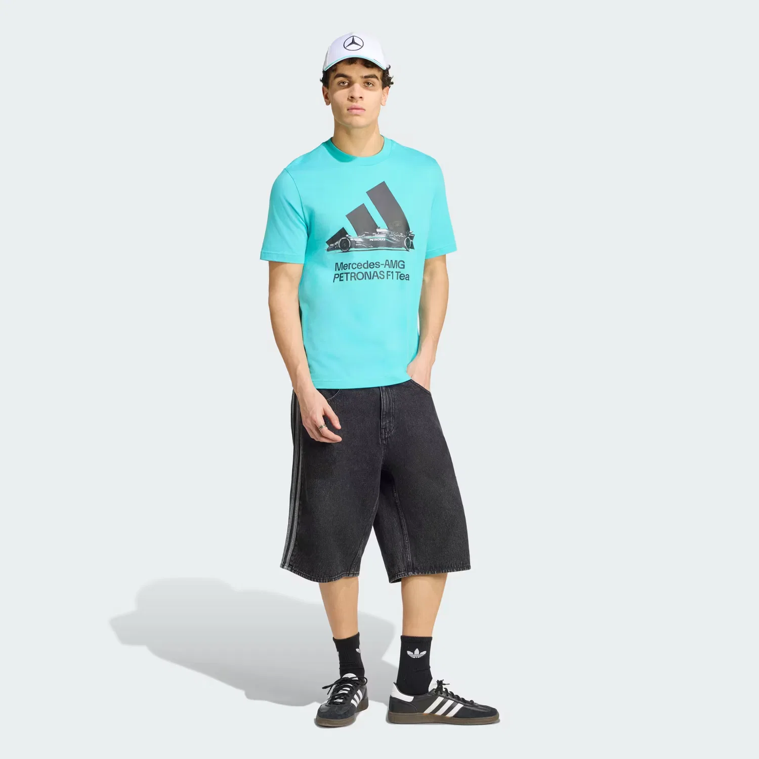 Мужская футболка с принтом болида Mercedes - AMG Petronas Formula 1 Team Graphic Tee Adidas Performance, цвет semi mint rush/black — фото 3