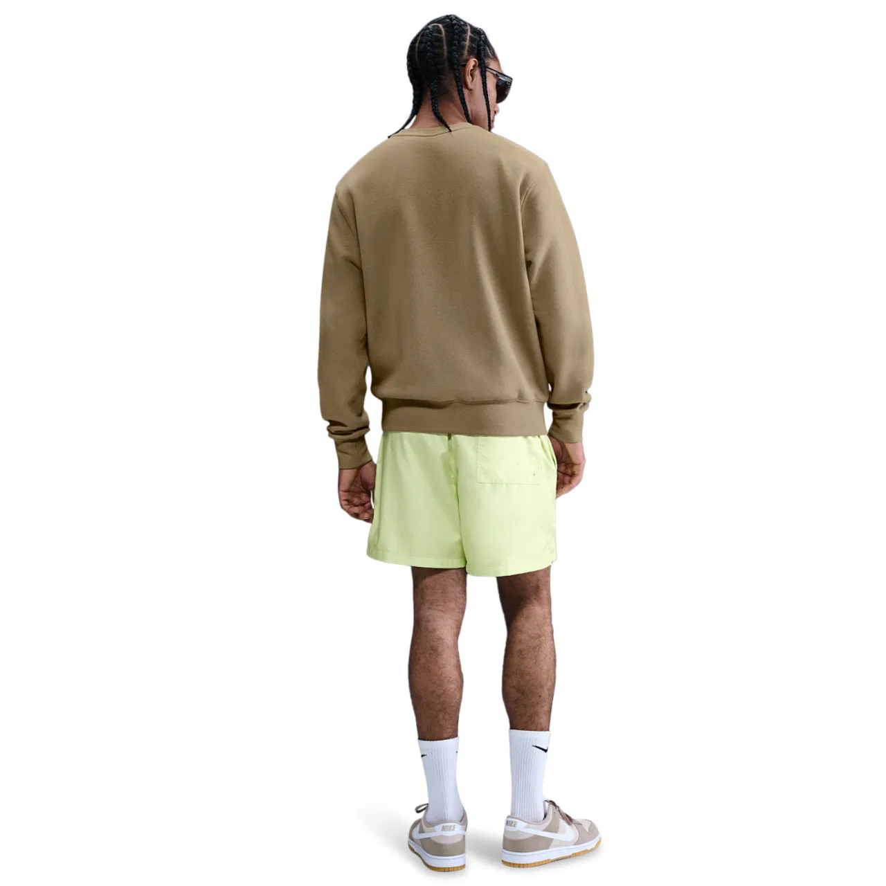 Мужская куртка Club Crew Nike, цвет White/Parachute Beige — фото 4