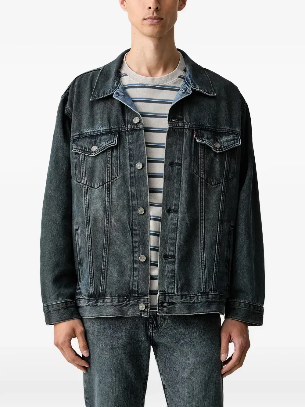 Потертая джинсовая куртка Relaxed Trucker Levi's, серый