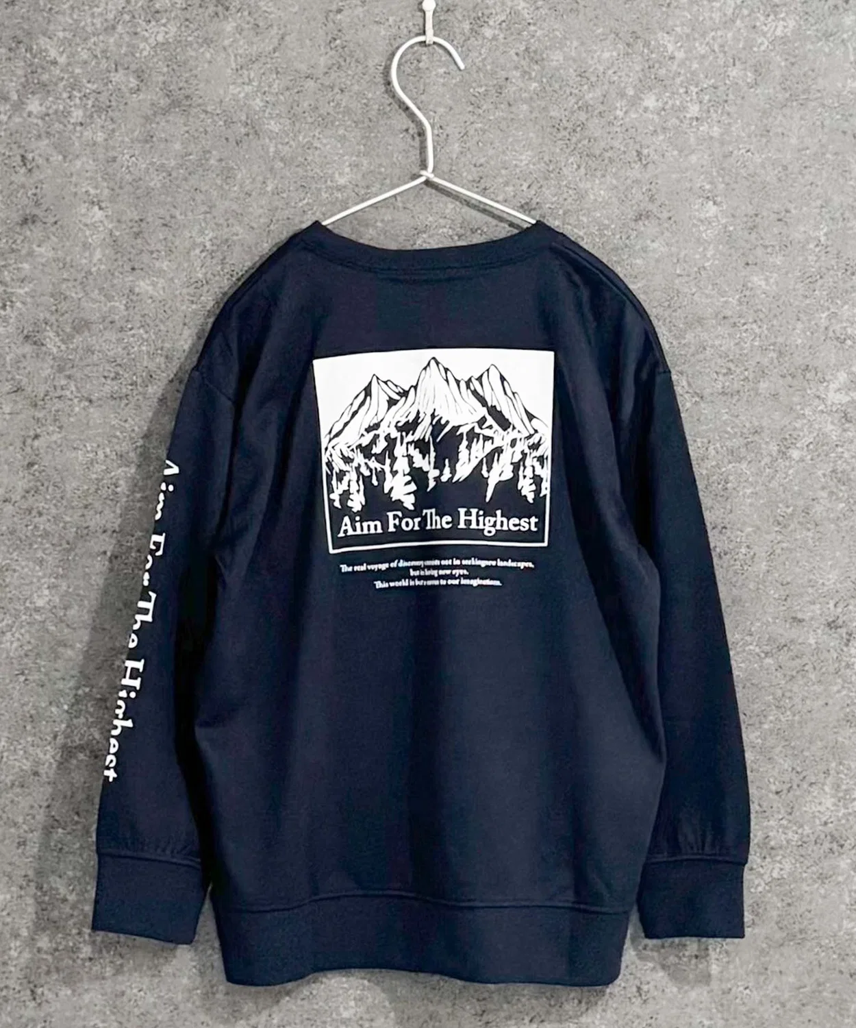 Детский свитшот с длинным рукавомс принтом Mountain Back Print THE CASUAL, Navy