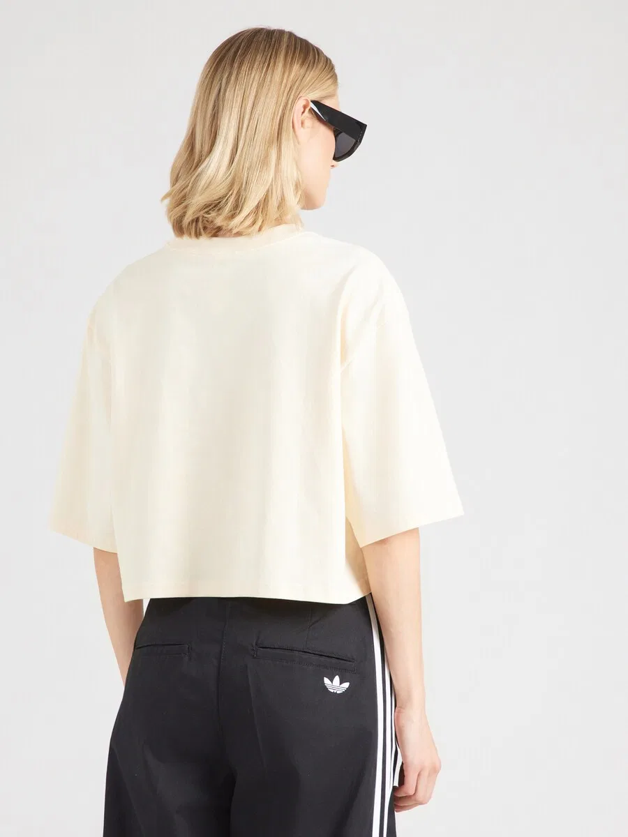 Футболка ADIDAS ORIGINALS 'ESS' бежевого цвета — фото 4