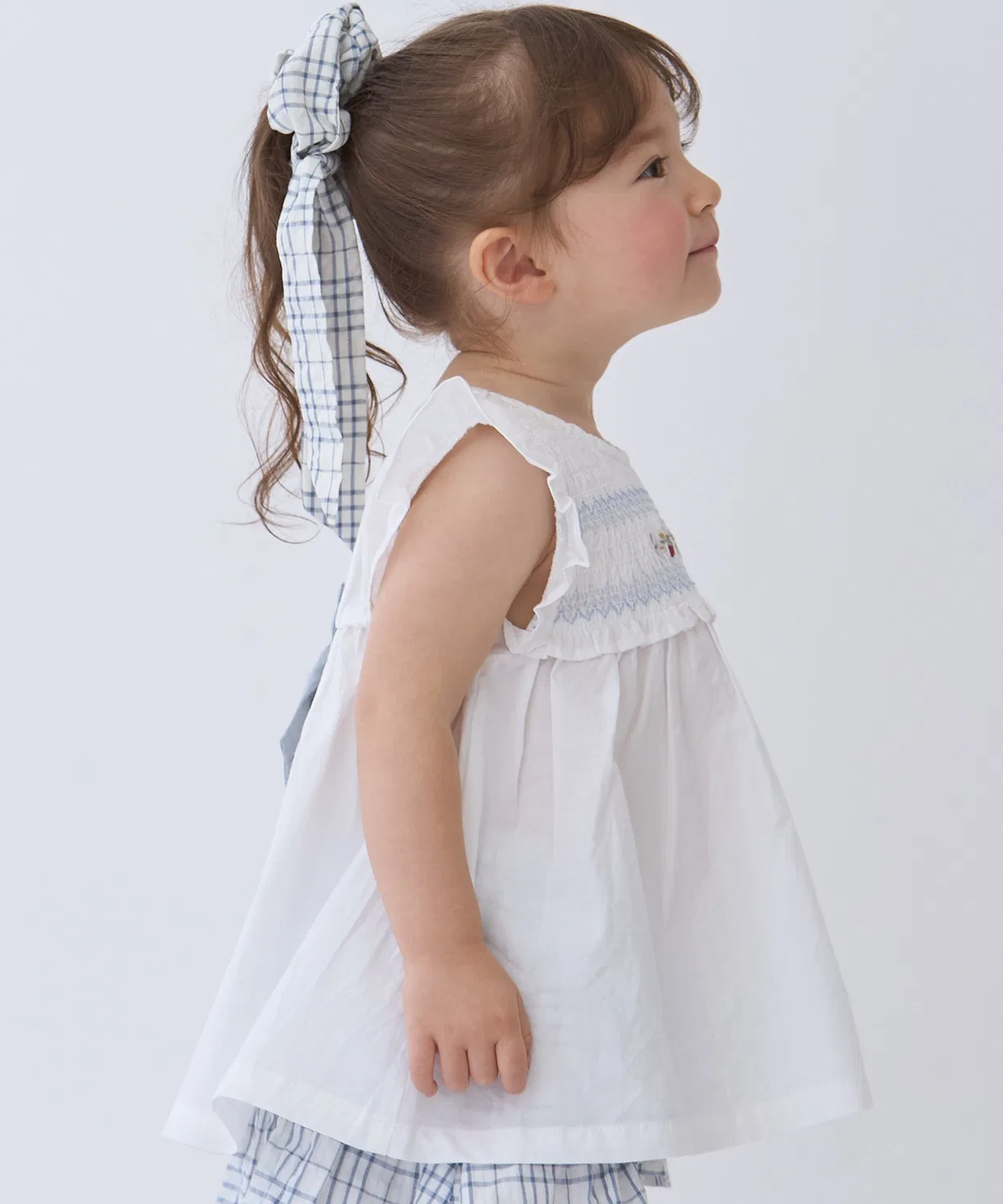 Детская туника без рукавов с вышивкой клубникой petit main, Off White — фото 3