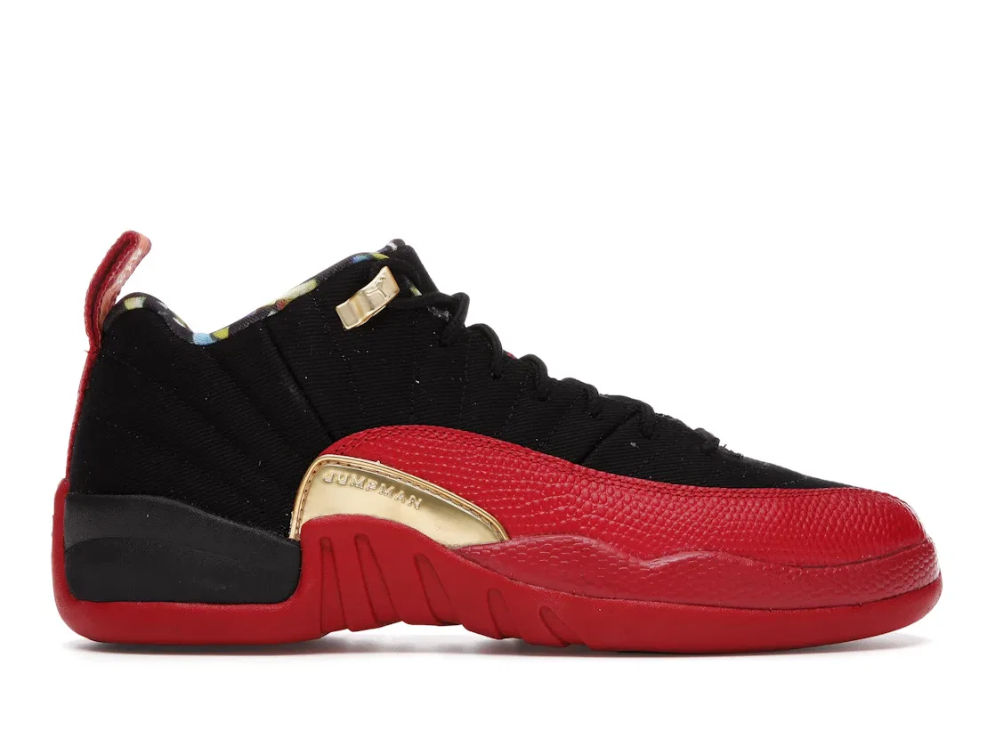 Детские кроссовки с принтом Jordan 12 Retro Low Jordan, Black/Varsity Red/Metallic Gold
