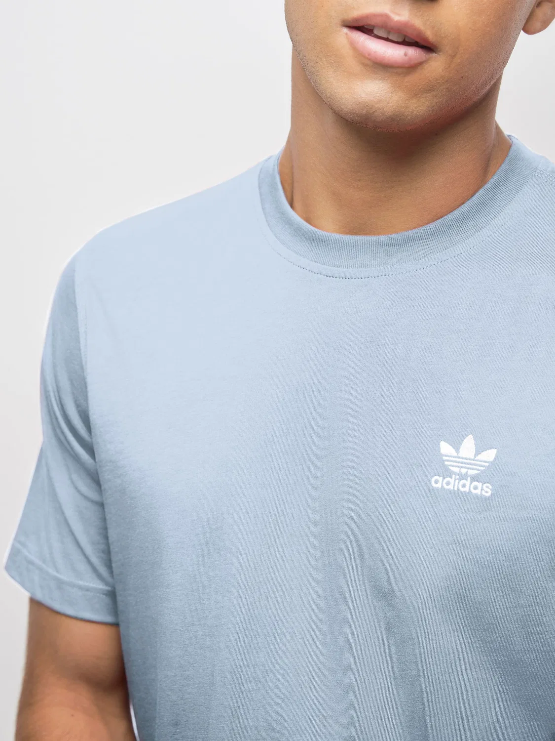 Футболка с логотипом Trefoil, adidas Originals, светло-голубой — фото 3