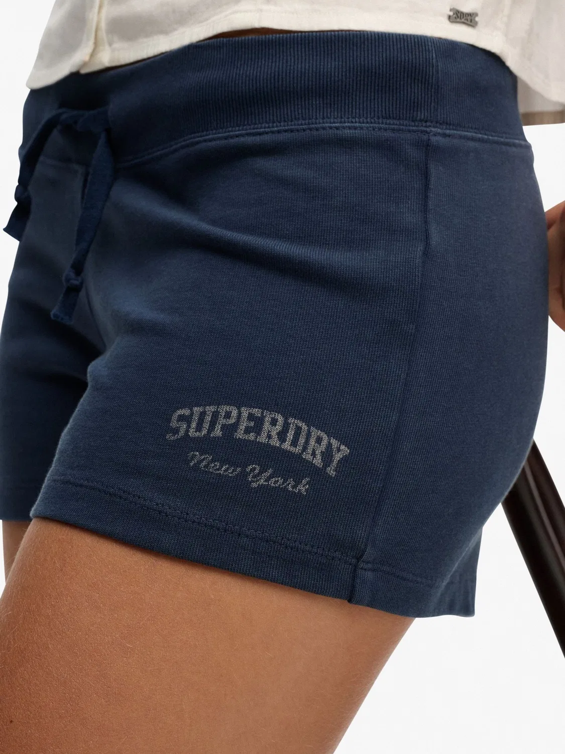 Шорты Athletic Essential Jersey Script Superdry, синие — фото 3