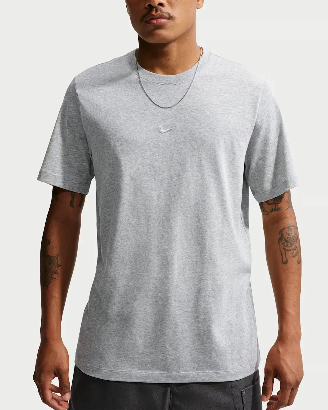 Стандартная мужская футболка Nike Sportswear, Dark Grey Heather/Base Grey — фото 3
