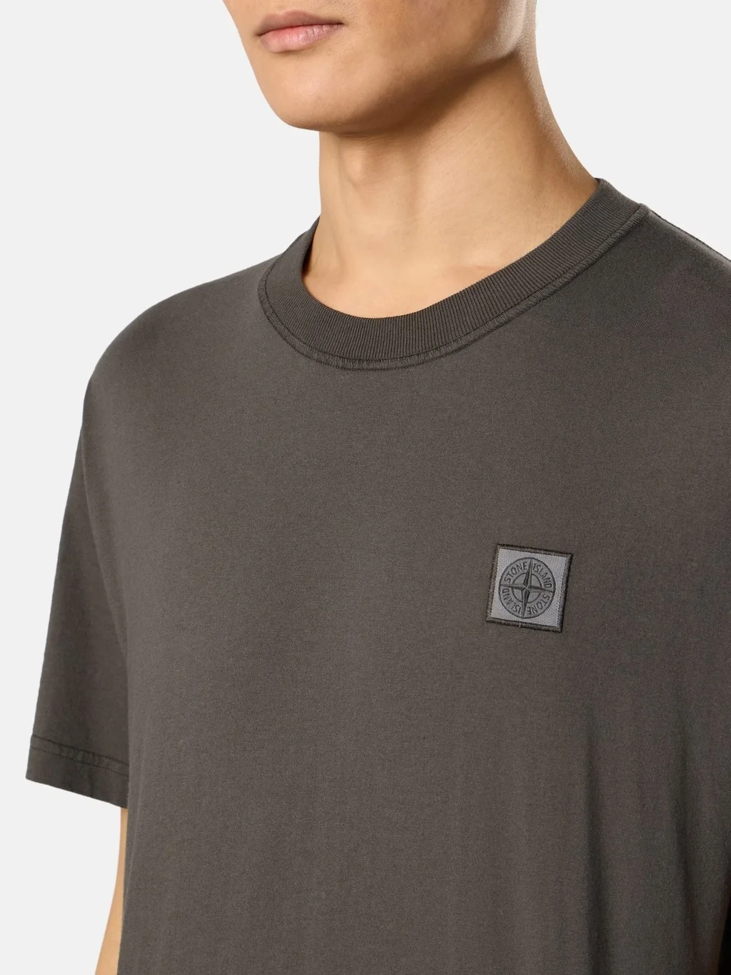 Мужская футболка Stone Island Slim-fit With Compass Patch, угольно-серый — фото 4
