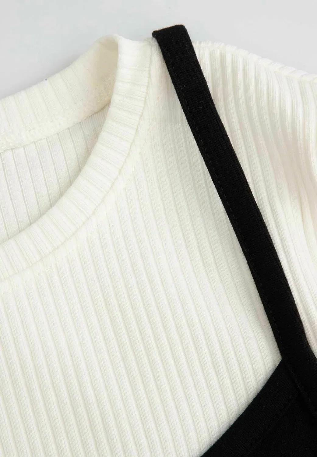 Geripptes lanarmshirt - топ с длинными рукавами Coccodrillo, Off-White — фото 4