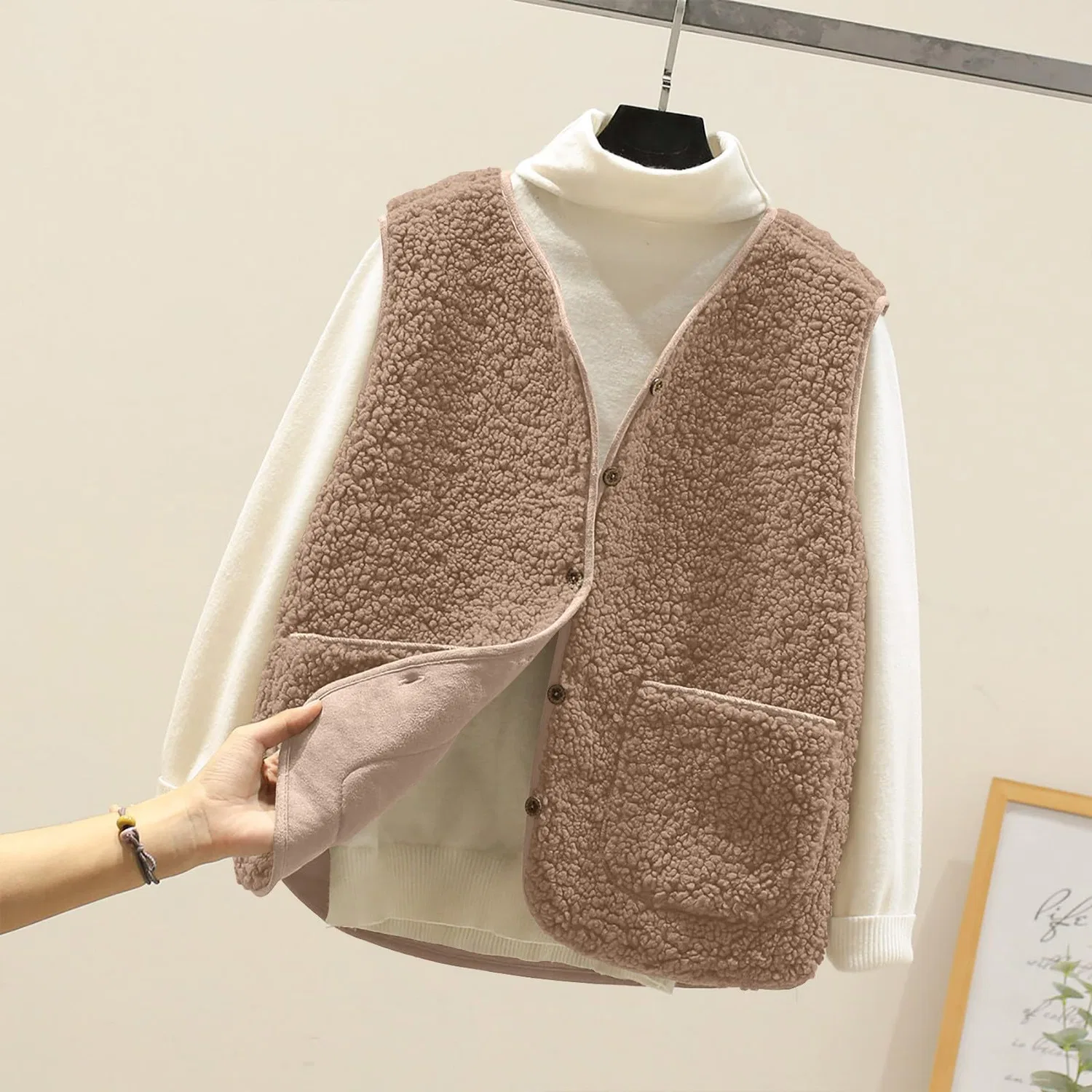 Женский жилет без рукавов с карманами из флиса, 03 kaki — фото 3