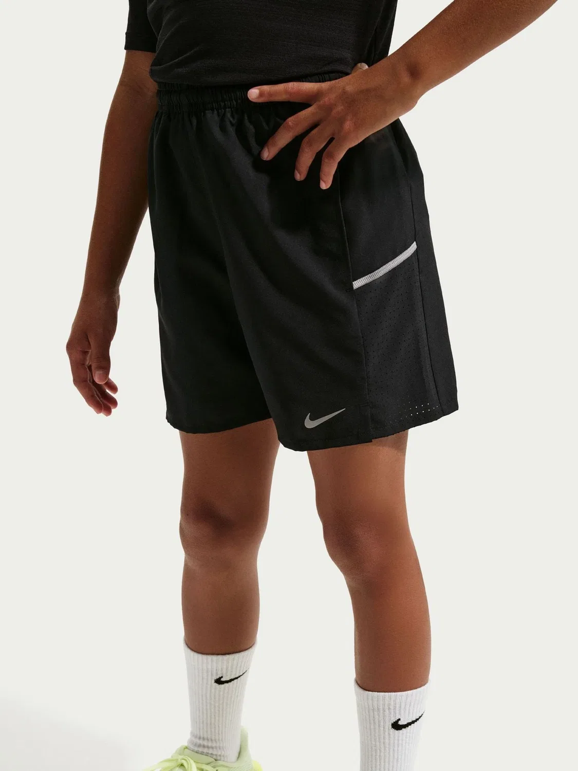Шорты тренировочные Miler Dri-FIT Nike, черный