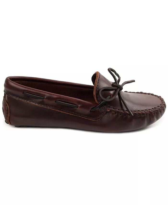 Женские классические мокасины для водителей на плоской подошве Minnetonka, коричневый — фото 2