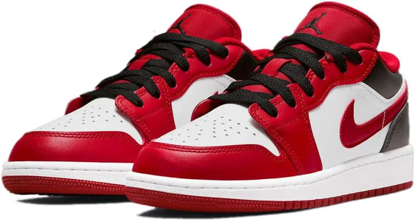 Детские кроссовки Nike Air Jordan 1 Low — фото 2