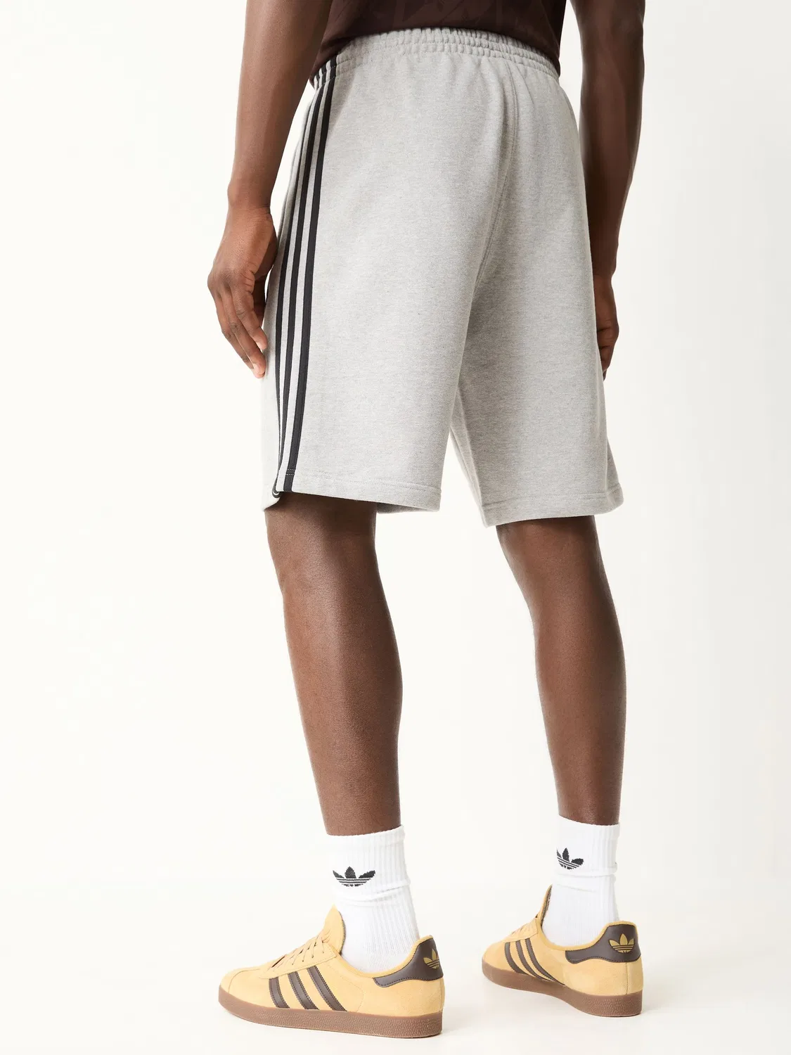 Шорты с тремя полосками adidas Originals, серый/черный — фото 3