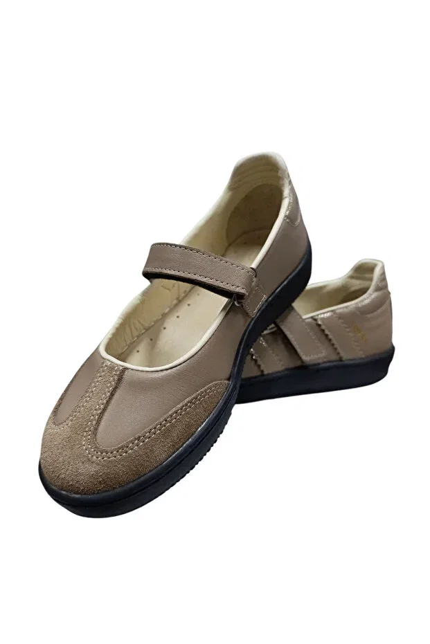 Детские туфли для девочек из натуральной кожи Active Kids Shoes, Beige