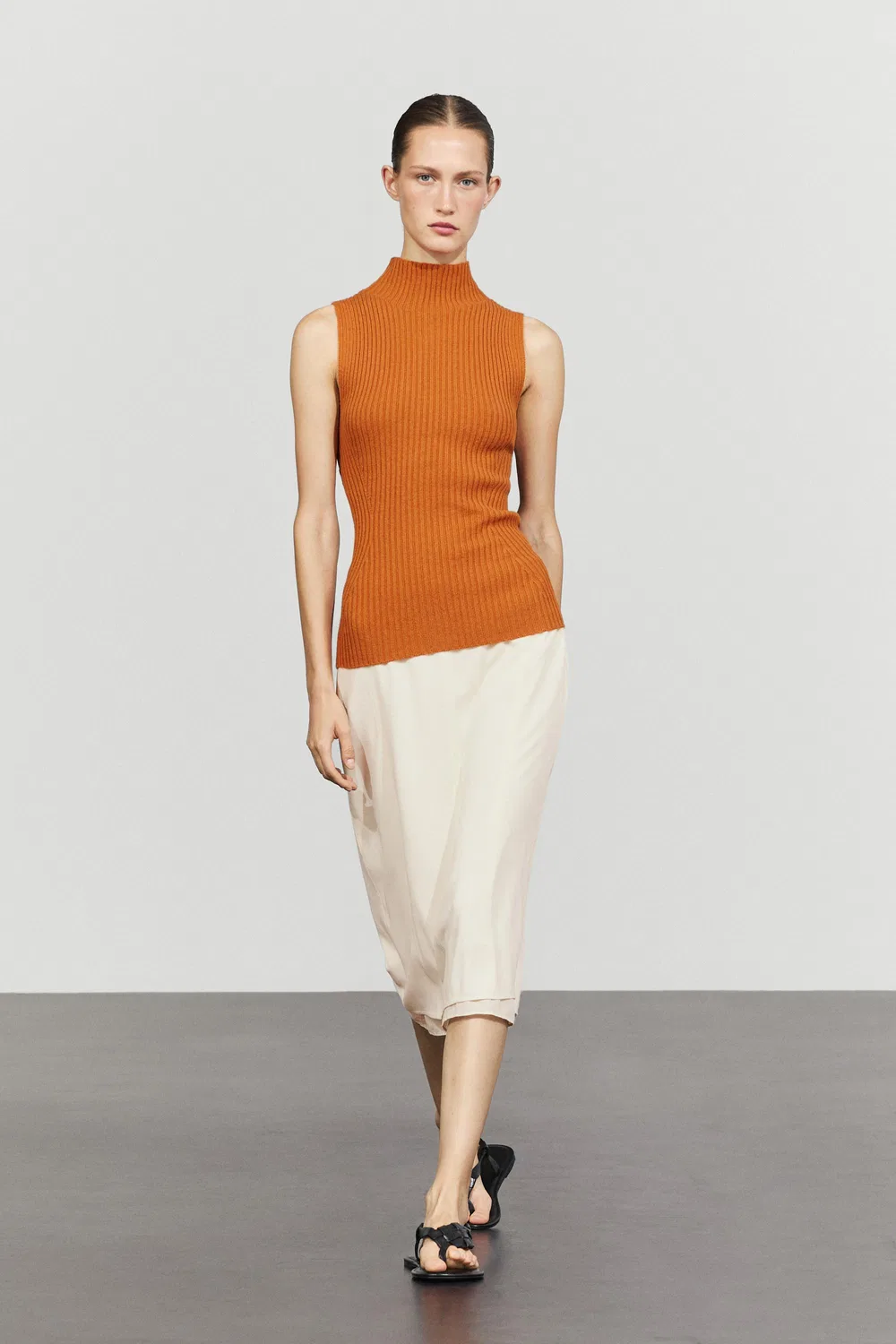 Топ Massimo Dutti Ribbed Turtleneck Knit, оранжевый — фото 3