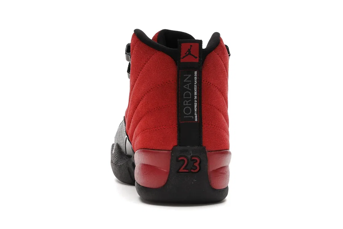 Детские кроссовки с замшевым верхом Jordan 12 Retro, Varsity Red/Black — фото 4