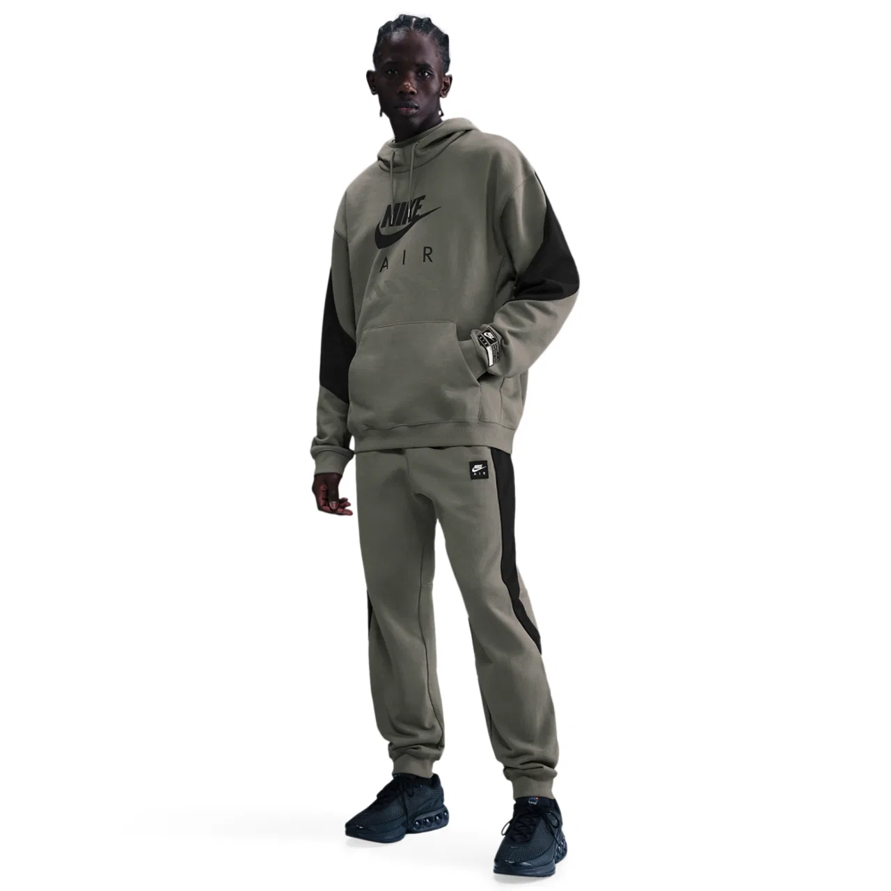Мужские спортивные штаны с зауженными штанинами Nike Air, Black/Black/Light Army