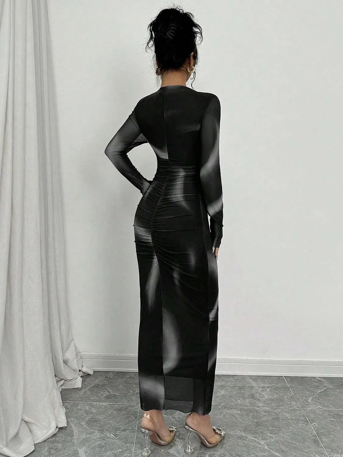 Женское элегантное длинное платье из сетки с высоким воротником, Black — фото 3