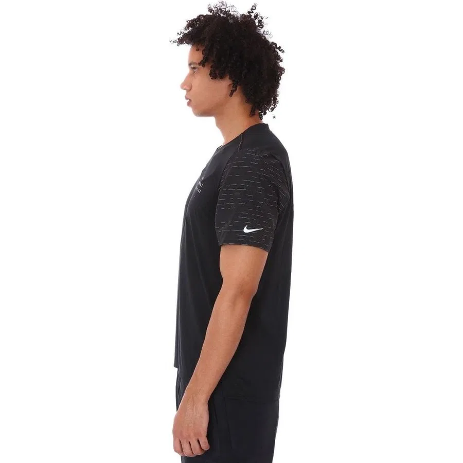 Футболка мужская с длинным рукавом из полиэстера Nike Dri-FIT Run Division Nv Rise 365 Ss, Черный — фото 4