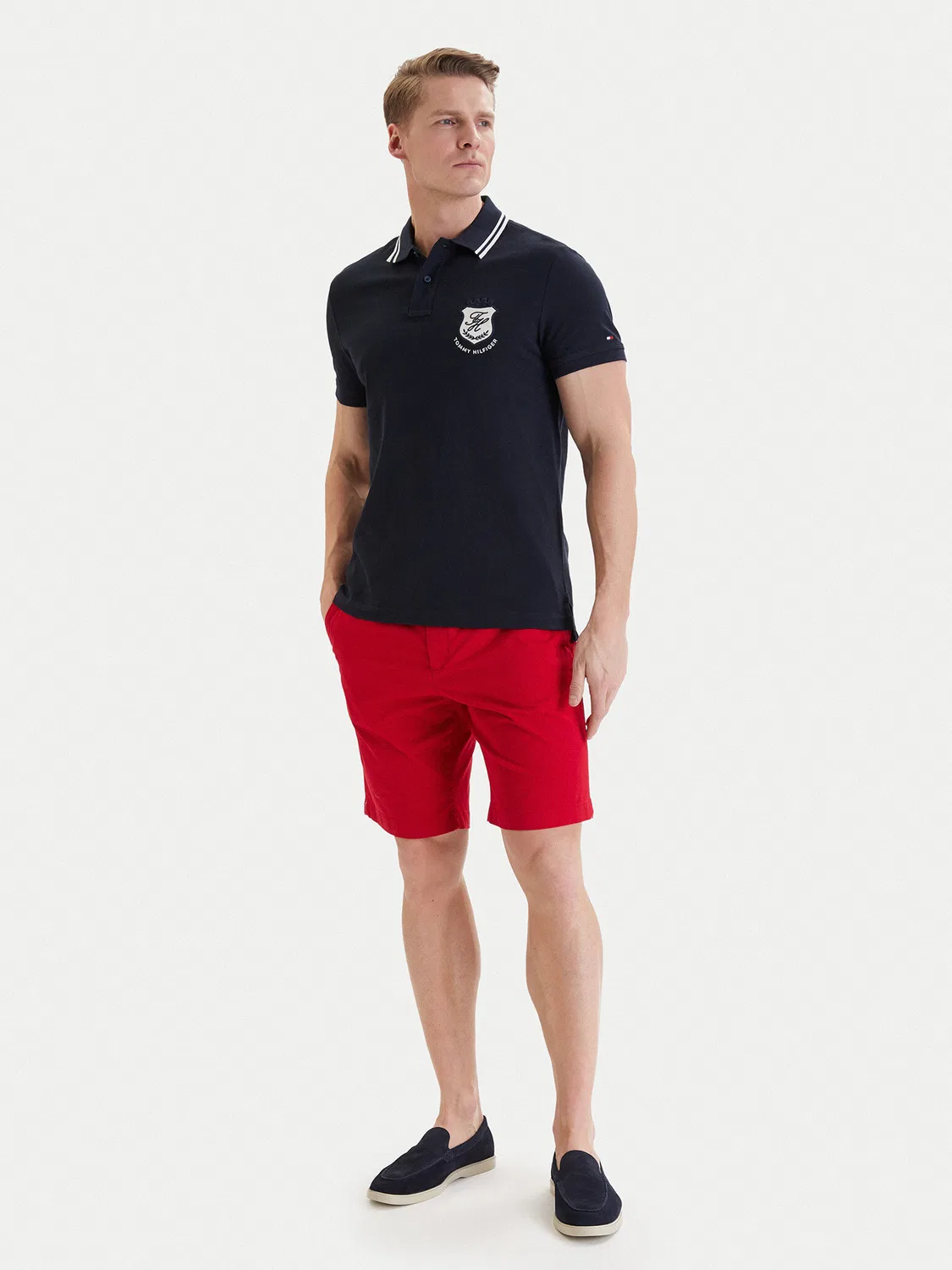 Мужской комплект из шорт приталенного кроя и пояса Denton Tommy Hilfiger, красный — фото 2