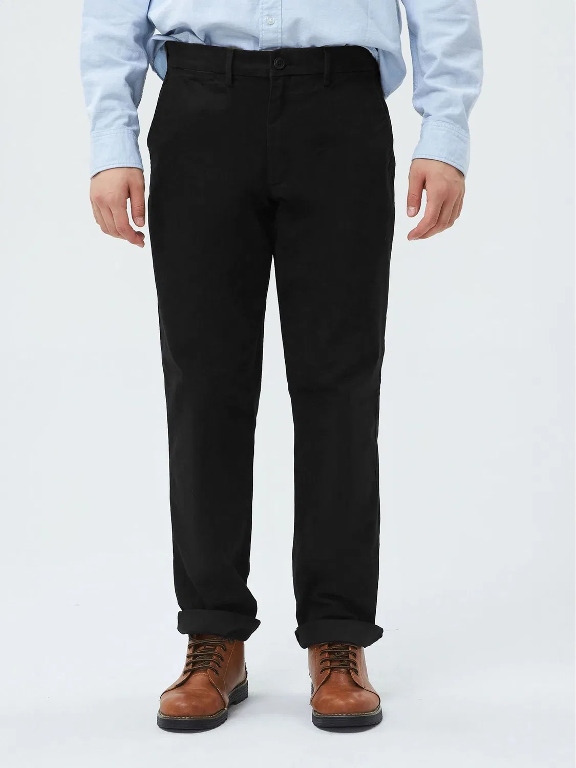 Брюки прямого кроя Gap Essential Khakis, черные