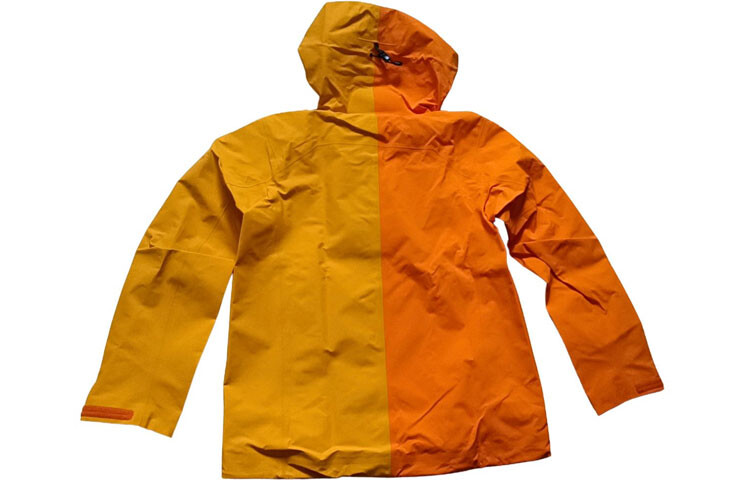 Arcteryx Женская уличная куртка, цвет Flame Yellow/Amber Orange/Blaze/Amber Ale — фото 2