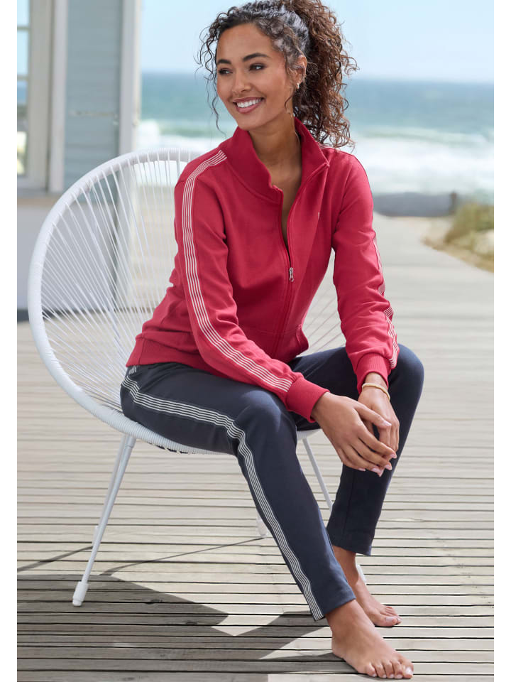 

Спортивные штаны темно-синего цвета H.I.S