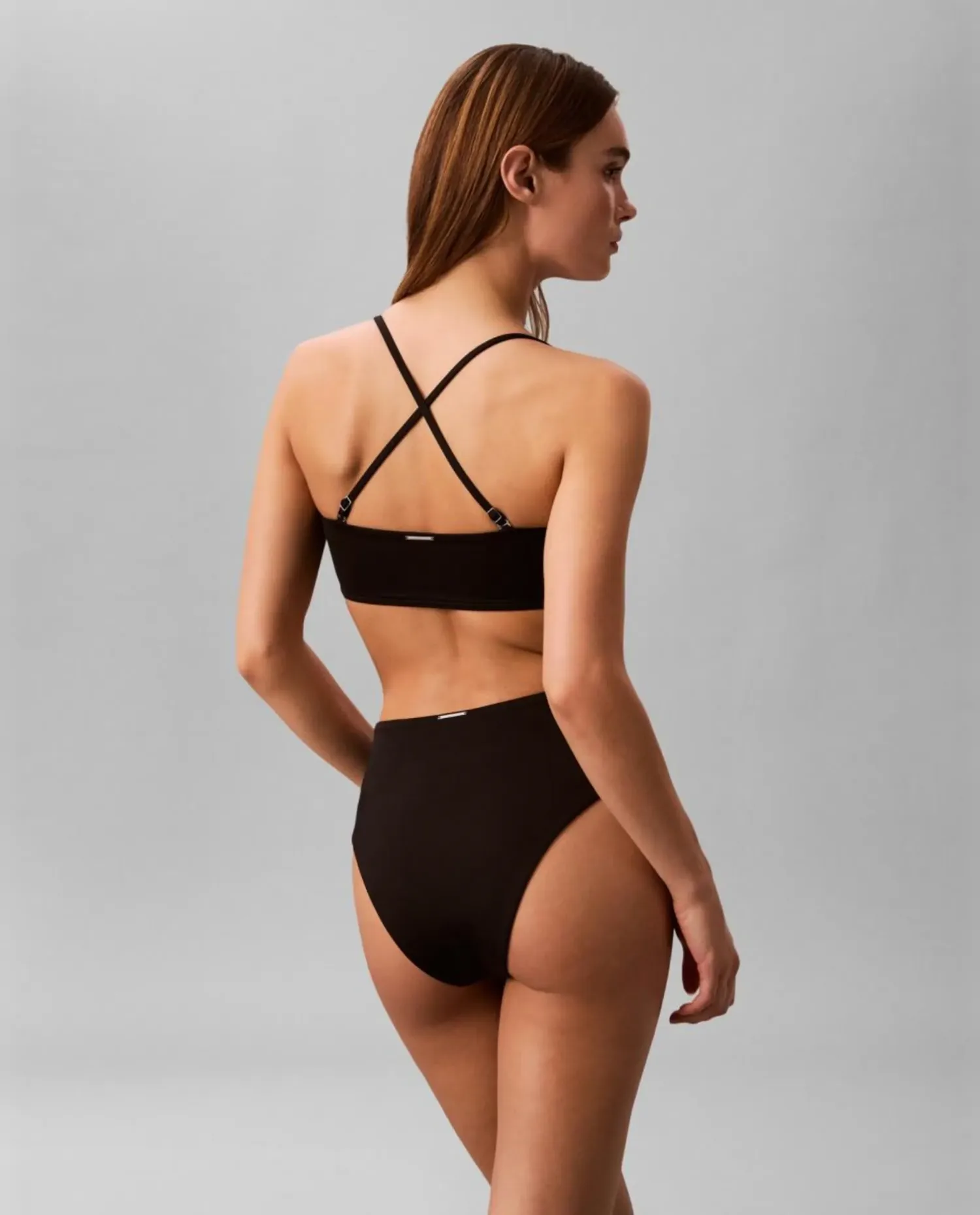 Верхняя часть бикини в стиле бандо Calvin Klein, черный — фото 2