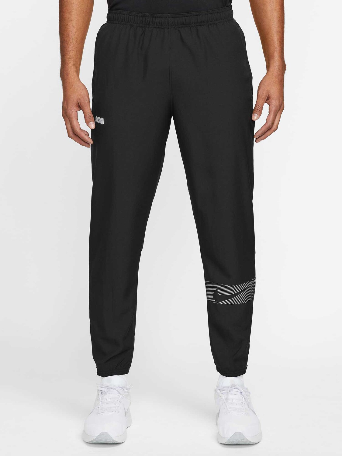 

Спортивные брюки Nike M NK DF FLSH CHLLGR WVN PNT, черный