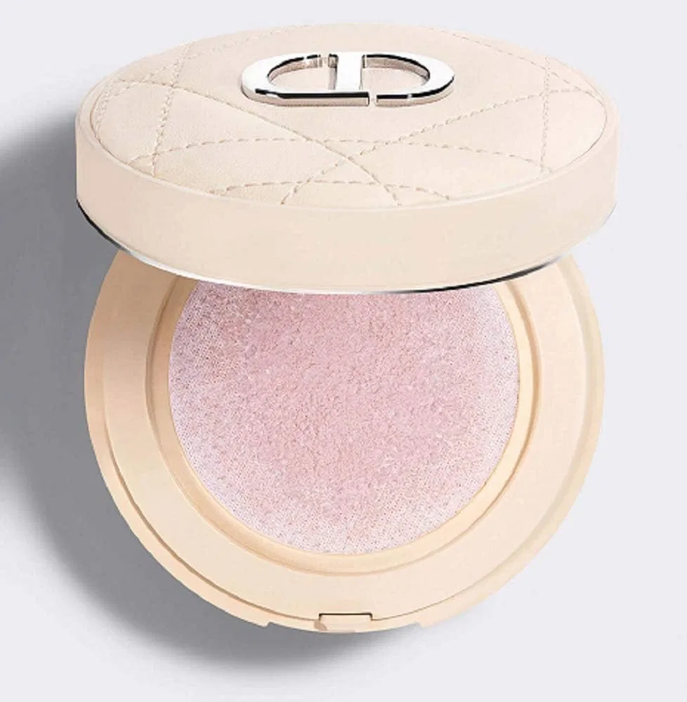 Пудра компактная Dior Skin Forever Cushion Powder, 10 г, лавандовый