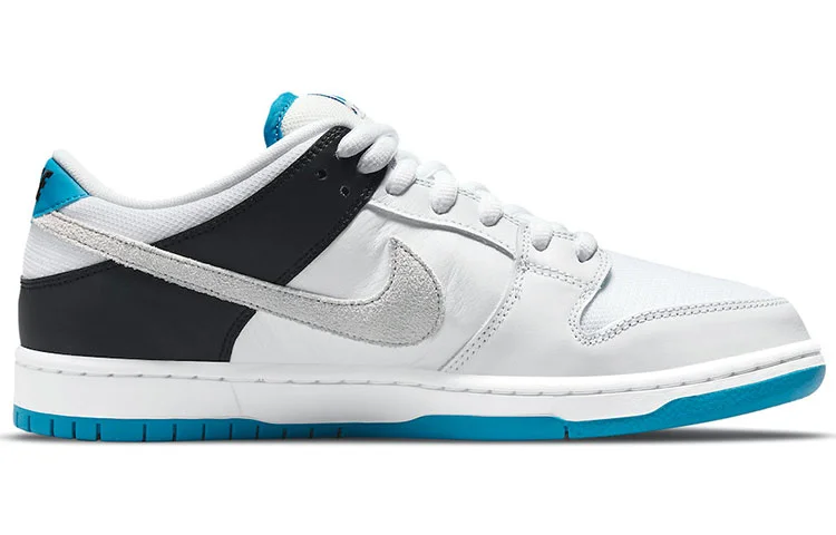 Кроссовки Nike SB Dunk Low, белый/черный/голубой — фото 2