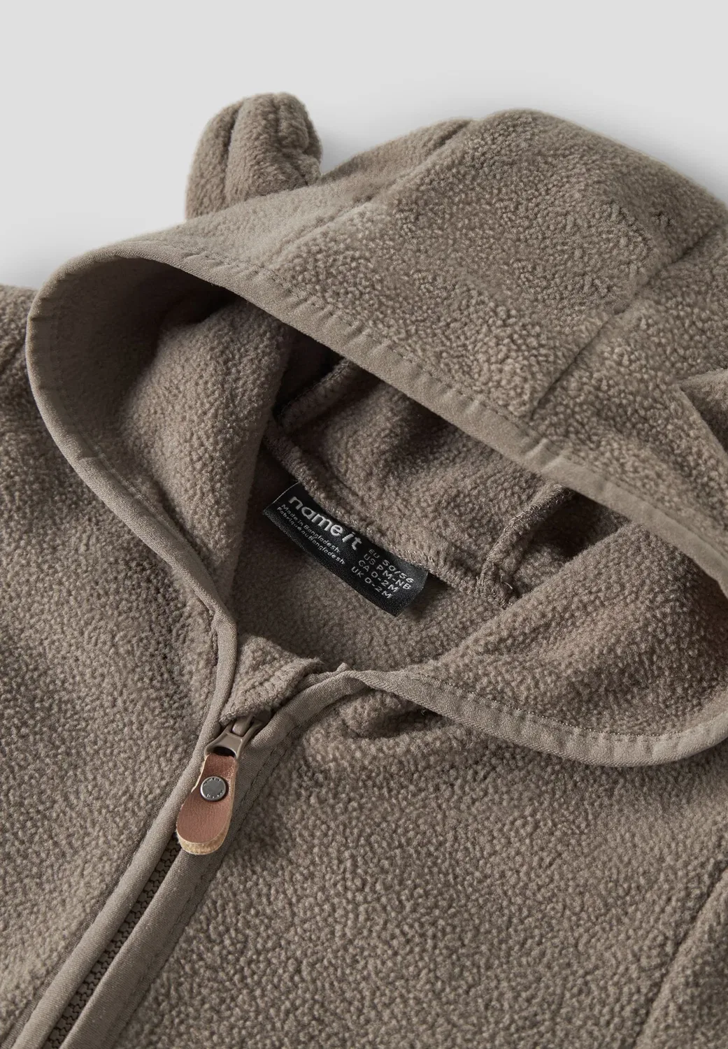 Флисовый комбинезон Nbnmeeko меланжевого цвета унисекс Name It, Walnut — фото 4