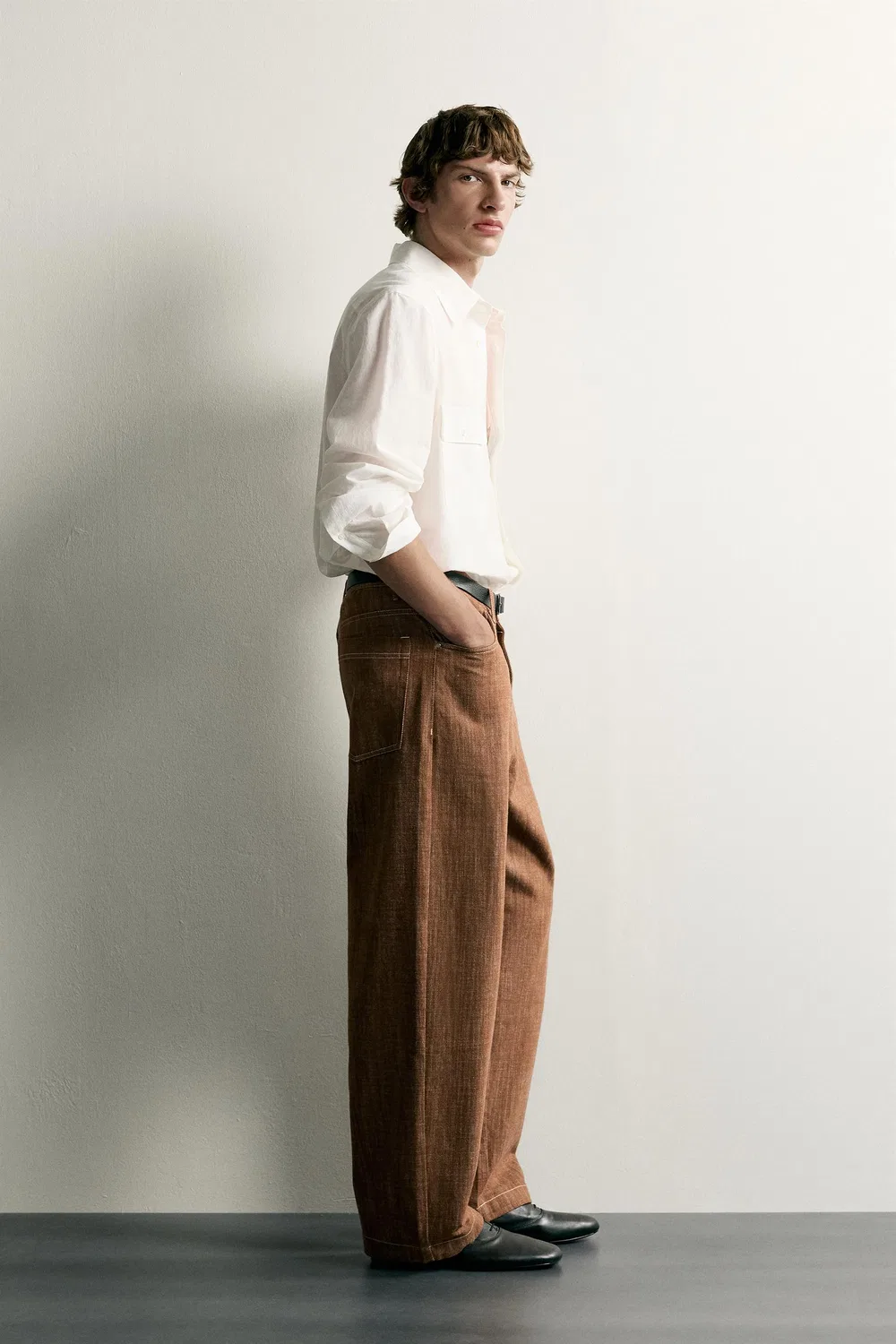 Брюки свободного кроя с декоративной строчкой. ZARA, dark russet — фото 4