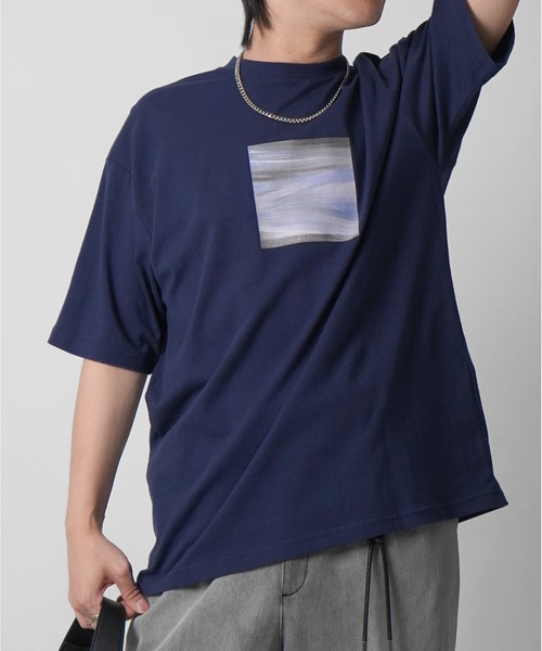 

Футболка с коротким рукавом, абстрактный принт, унисекс Confirm, темно-синий