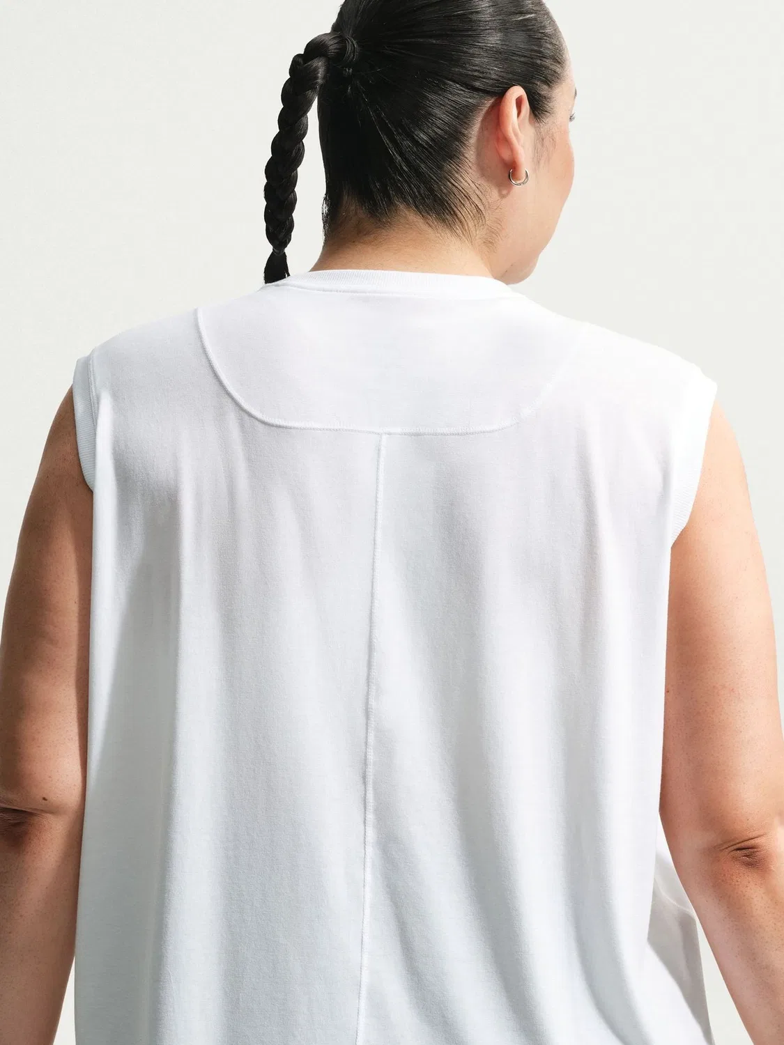 Топ Nike One Relaxed Dri-FIT, белый — фото 2