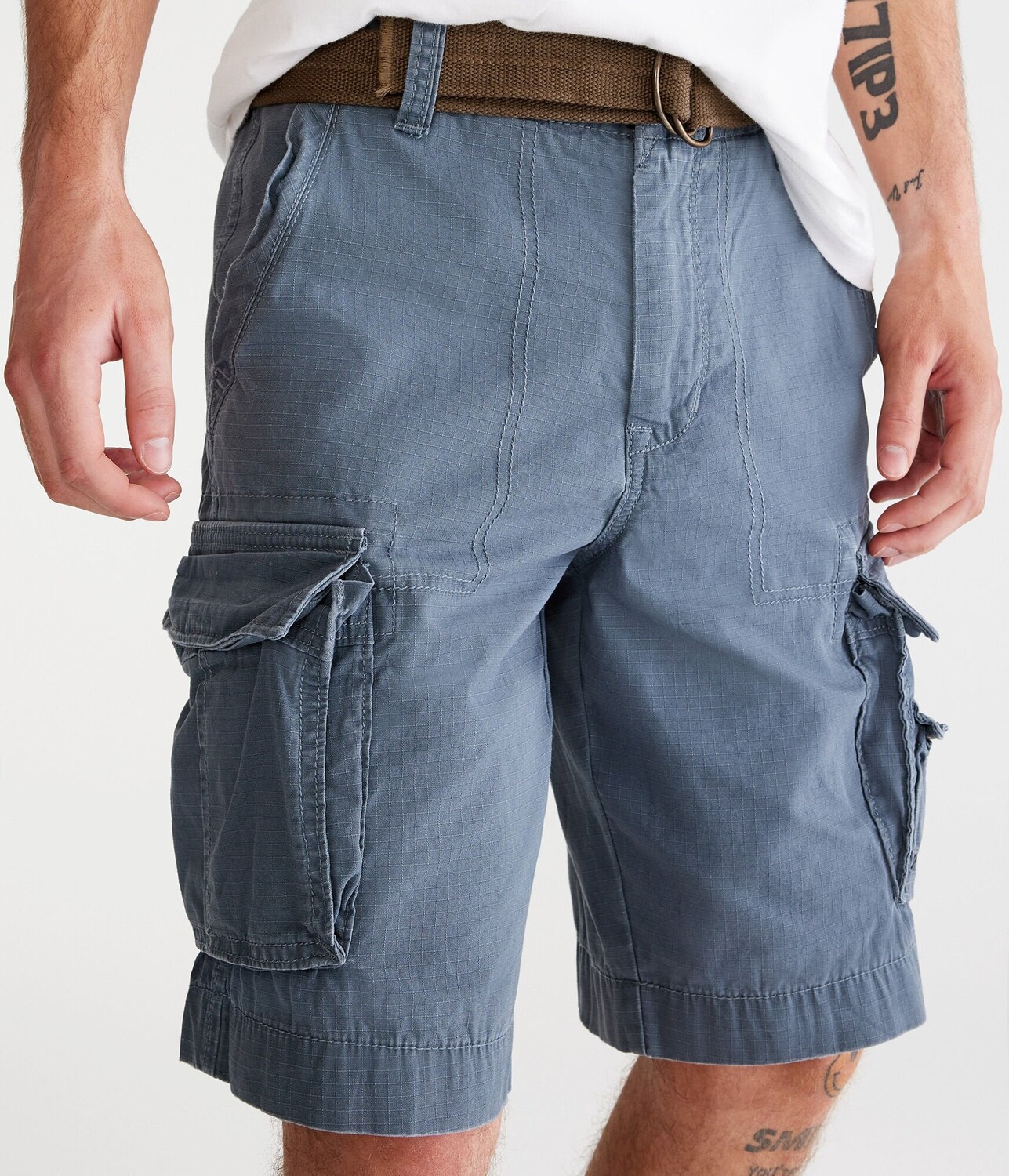 

Мужские однотонные шорты карго Aeropostale с поясом*** черные, цвет Dkgrey 23