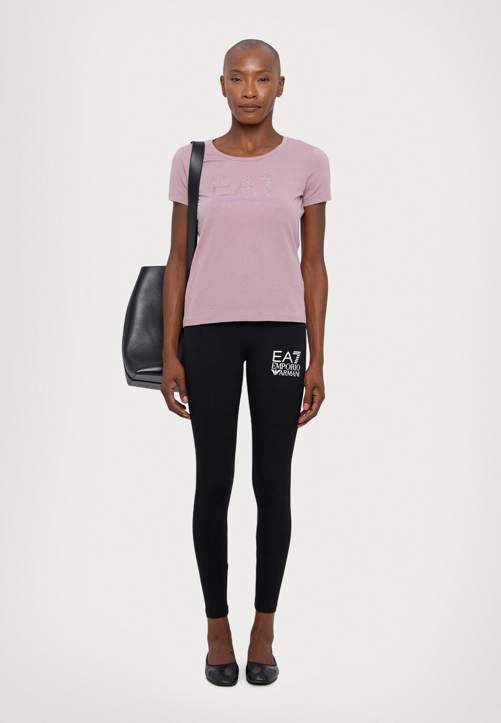 

Футболка с принтом EA7 Emporio Armani, розовый