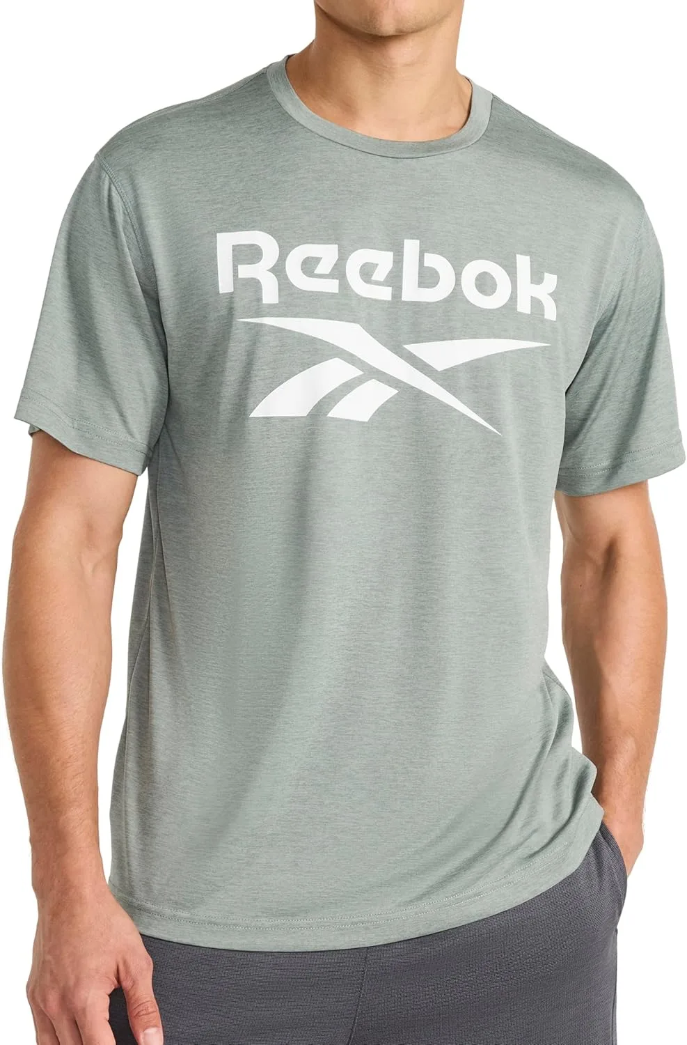 

Футболка Reebok Men's Byron с коротким рукавом, Standard Fit, из легкой поли-ткани