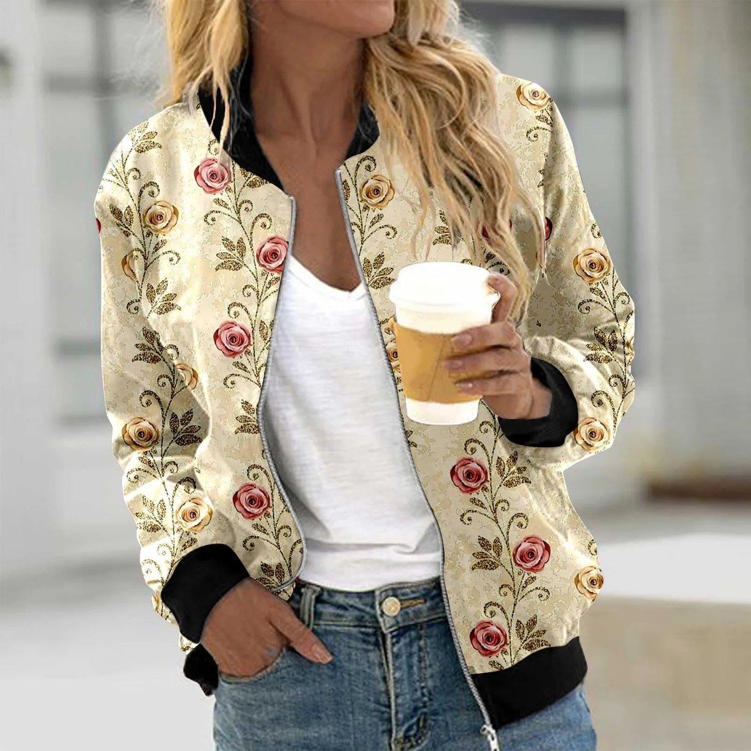 Женская куртка-бомбер с вышивкой, модель College Blouson, Giallo — фото 2