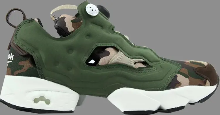 

Кроссовки instapump fury og camo Reebok, зеленый