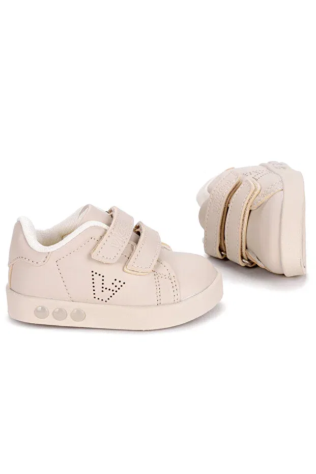 Детские повседневные туфли для девочек на плоском ходу Vicco, Beige